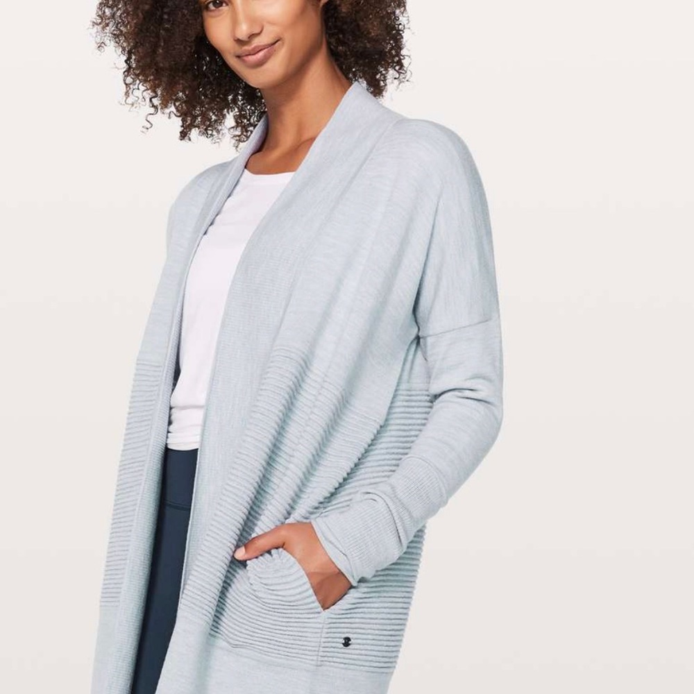 Lululemon Lotus Wrap in Heathered Starlight